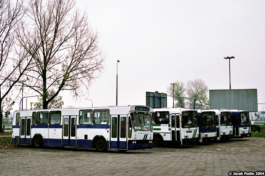 30
Transped miał w swoim taborze Autosany H9-21, Jelcze PR110D, Jelcze L11, ale i Jelcze PR110M.
